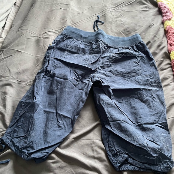 My Style Blue capris size Large - Picture 2 of 3